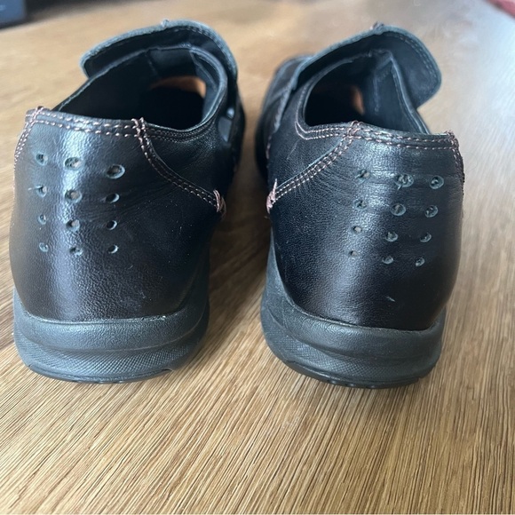 Clarks Wave leather walking shoe, size 6M - Picture 4 of 7